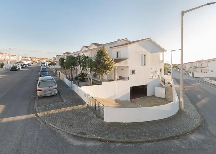 Casa Camila Iii - Moradia T3 - Nazare