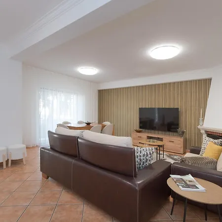 Casa Camila Iii - Moradia T3 -